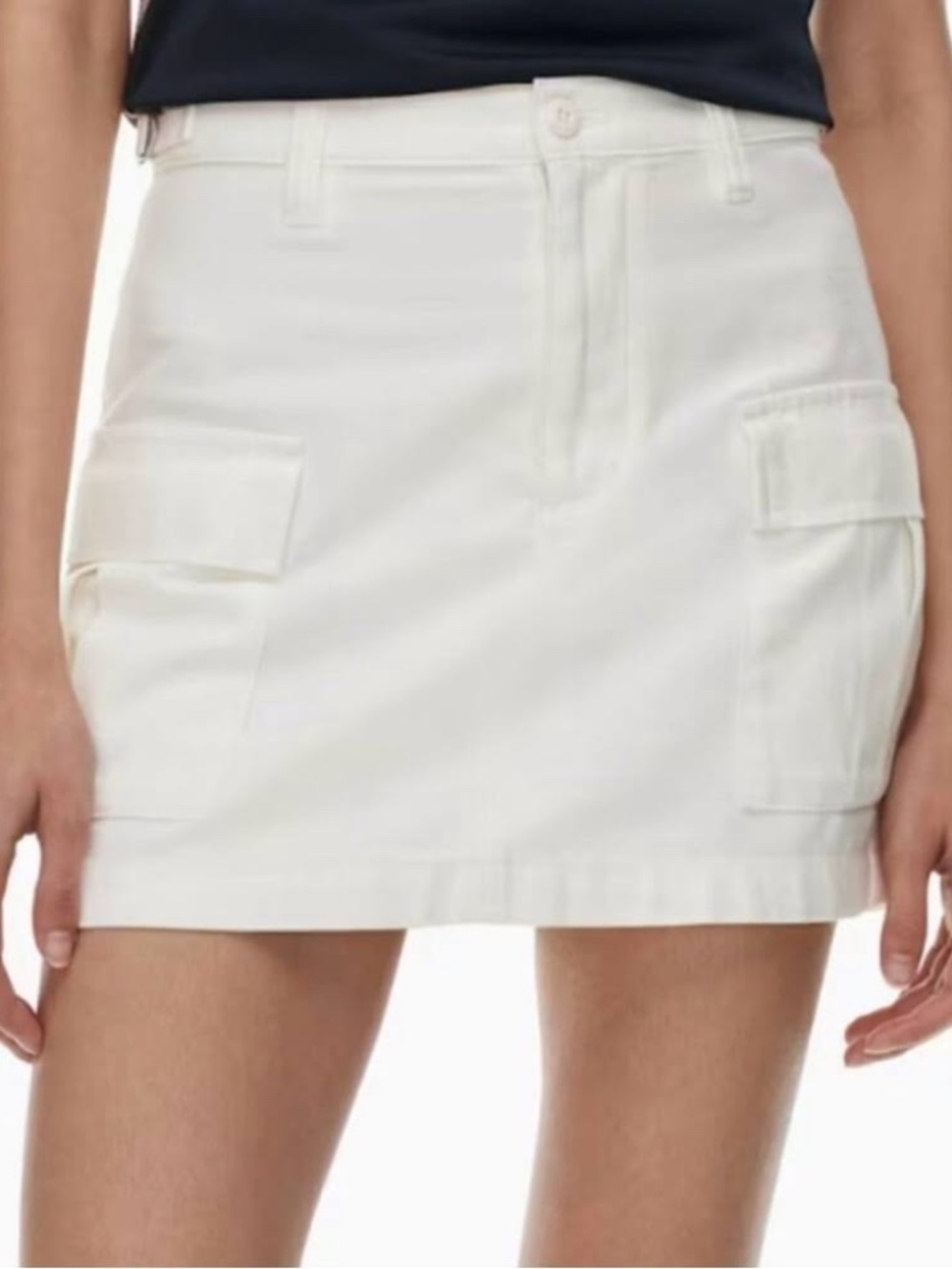 Aritizia TNA Supply White Cargo Mini Skirt